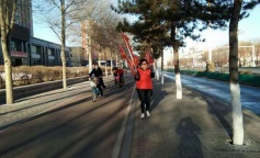 ׯ�к���Ϸ(�й�)�ɷ����޹�˾-����