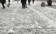 ׯ�к���Ϸ(�й�)�ɷ����޹�˾-����